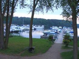 Charterstützpunkt Priepert mit Charteryachten Charterstützpunkt Priepert mit Charteryachten